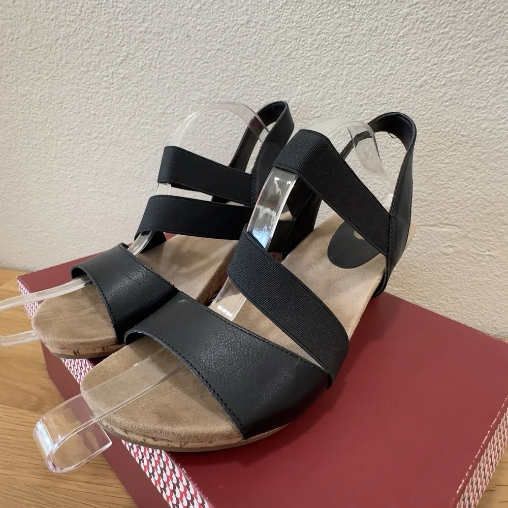 Dress‎ Barn Cork Wedge Heels Espadrilles Black TINA Womens Size 8 Worn1 Sandals